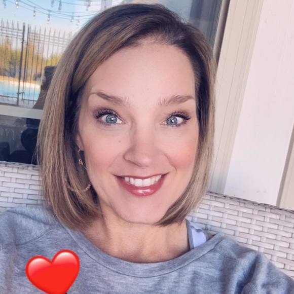 Poshmark profile picture for @slight